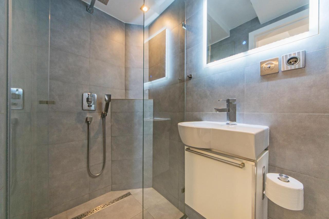 Studio Four - Prywatne Wejscie I Taras W Centrum Sopotu Luaran gambar