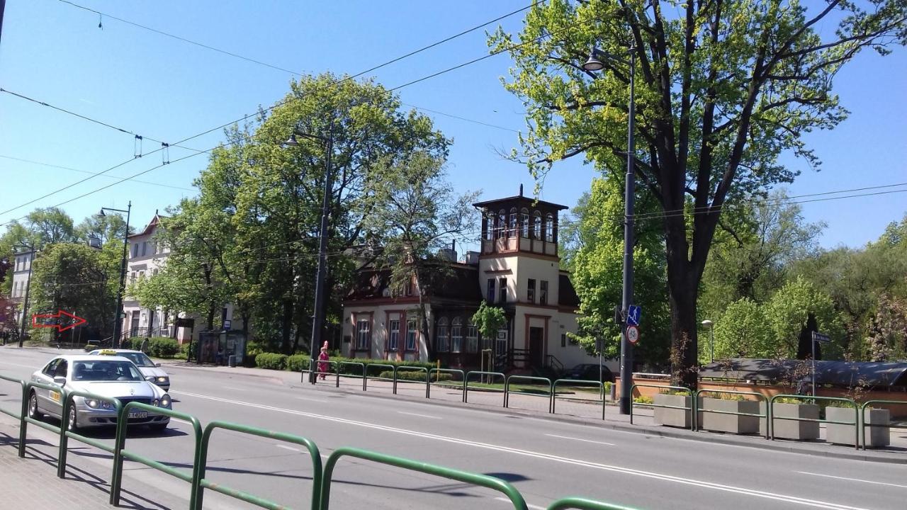 Studio Four - Prywatne Wejscie I Taras W Centrum Sopotu Luaran gambar