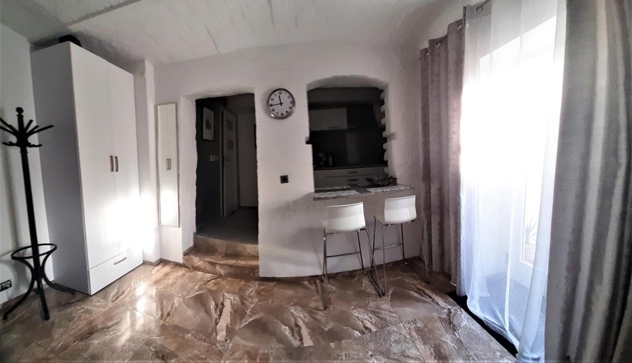 Studio Four - Prywatne Wejscie I Taras W Centrum Sopotu Luaran gambar